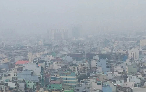 Sương mù bảng lảng ở Sài Gòn ảnh 5