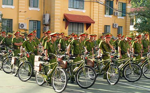 Cảnh sát khu vực Huế sẽ tuần tra bằng xe đạp ảnh 1 Cảnh sát khu vực Huế sẽ tuần tra bằng xe đạp ảnh 1