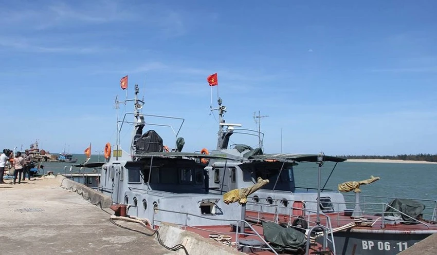 Bắt được tín hiệu SOS vùng biển nghi nơi máy bay Su - 30MK2 rơi ảnh 9 Bắt được tín hiệu SOS vùng biển nghi nơi máy bay Su - 30MK2 rơi ảnh 9