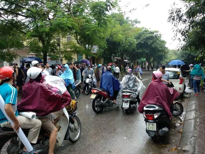 Hiện trường bao vây nghi phạm ma túy tại Vinh ảnh 9 Hiện trường bao vây nghi phạm ma túy tại Vinh ảnh 9
