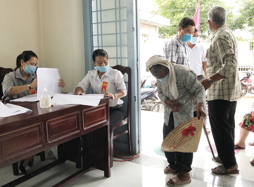 Hơn 69 triệu cử tri cả nước đi bầu cử ảnh 13 Hơn 69 triệu cử tri cả nước đi bầu cử ảnh 13