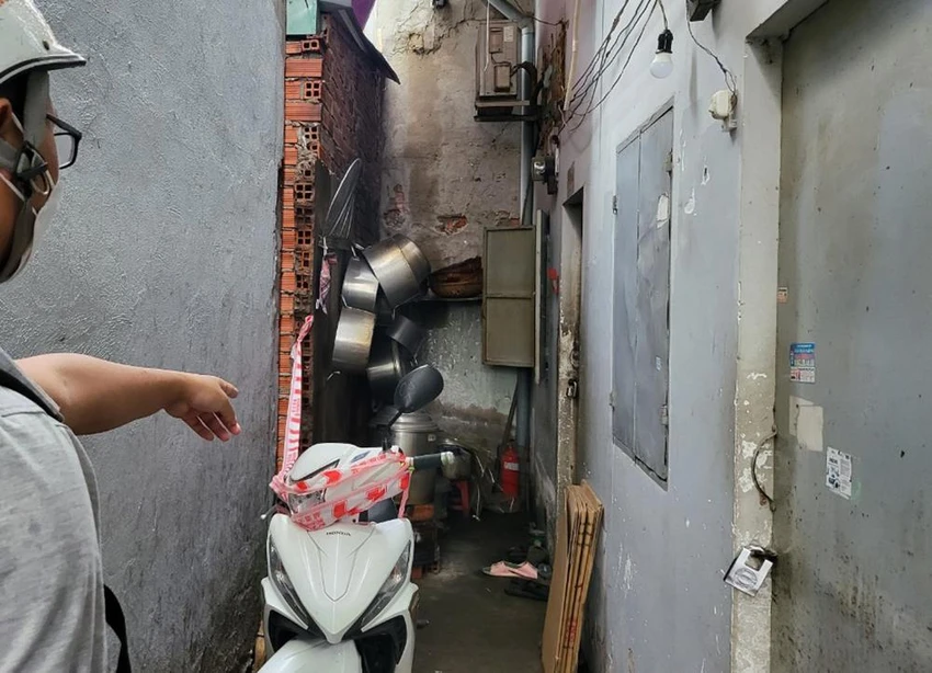 Khu vực bốn người trong gia đình bị nạn. Ảnh: T.SANG Khu vực bốn người trong gia đình bị nạn. Ảnh: T.SANG