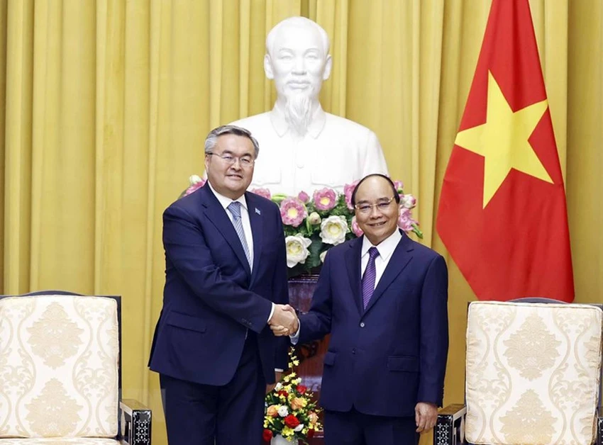 Chủ tịch nước tiếp Phó Thủ tướng, Bộ trưởng Ngoại giao Kazakhstan Mukhtar Tileuberdi Chủ tịch nước tiếp Phó Thủ tướng, Bộ trưởng Ngoại giao Kazakhstan Mukhtar Tileuberdi