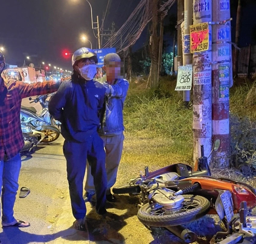 Thanh bị Hình sự Bến Lức, tỉnh Long An bắt giữ Thanh bị Hình sự Bến Lức, tỉnh Long An bắt giữ