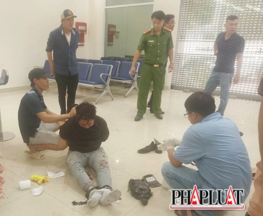 Kẻ cướp ngân hàng bị khống chế Kẻ cướp ngân hàng bị khống chế