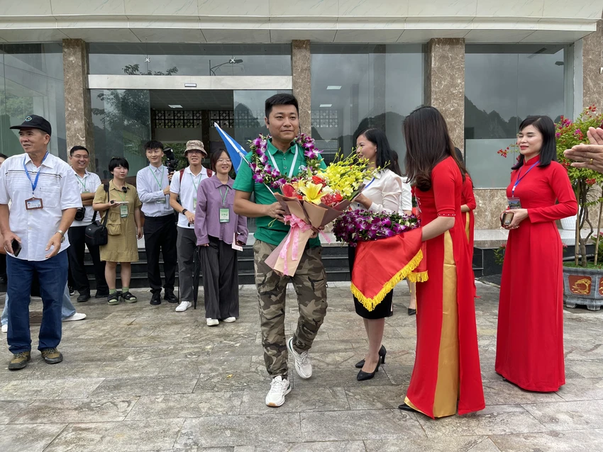 ban-gioc2.jpg