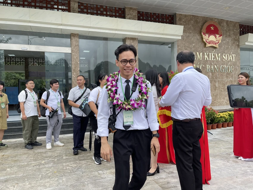 ban-gioc4.jpg