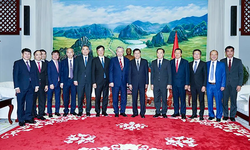 Bo-truong-to-lam-tham-lao_3.jpg