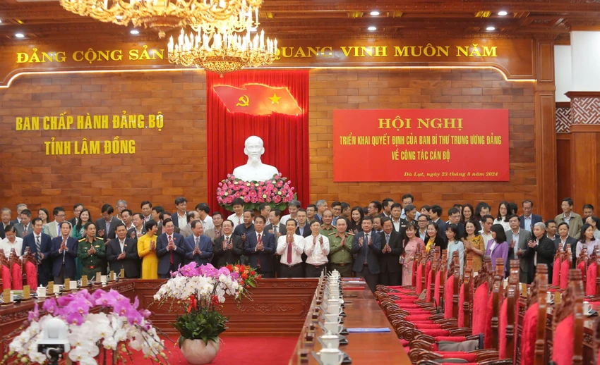 pho-bi-thu-lam-dong.jpg