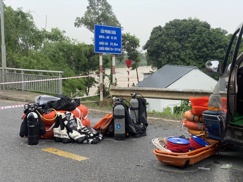 cau-phong-chau4.jpg