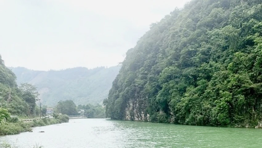 song-lo.jpg