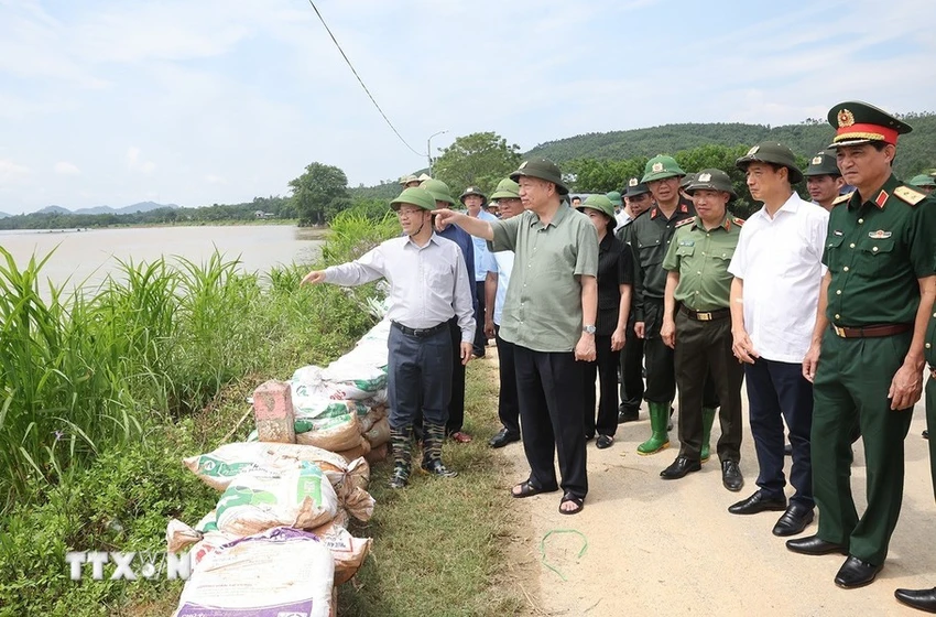 tong-bi-thu-tuyen-quang-1.jpg