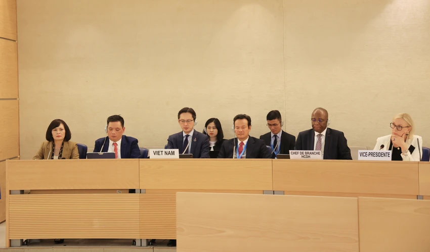 sua-thu-truong-ngoai-giao-do-hung-viet-ket-qua-phien-hop-thong-qua-bao-cao-upr-chu-ky-iv-cua-viet-nam.jpg
