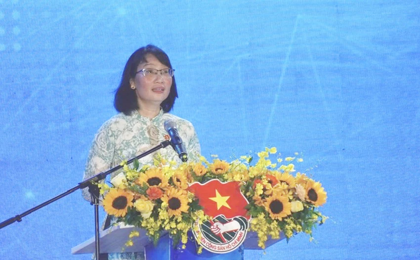 sua_huan-chuong-lao-dong-4-1402-8625.jpg