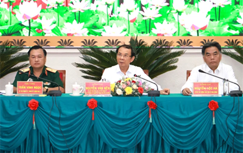 sua_bo-tu-lenh-tphcm.png