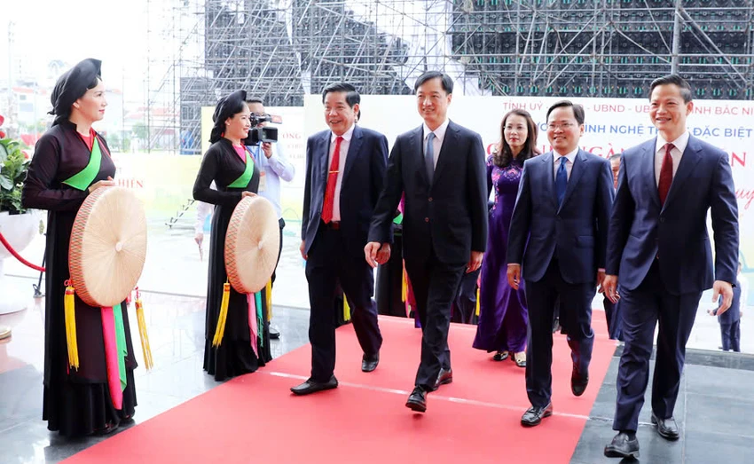 duy-ngoc.jpg