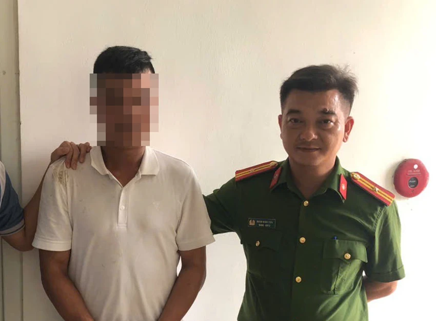quang-ninh-gia-danh-bac-si.jpg