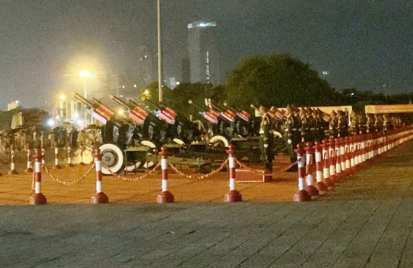 THUY-HANG2.jpg