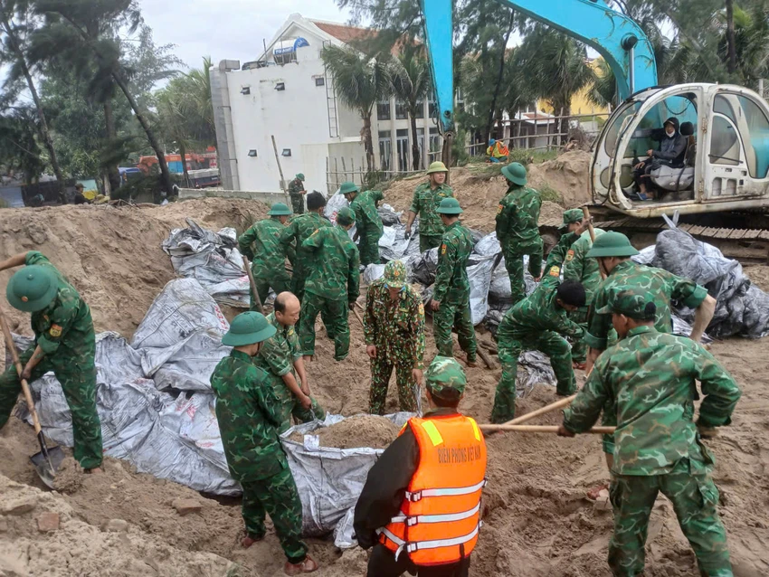 NHAT2.jpg