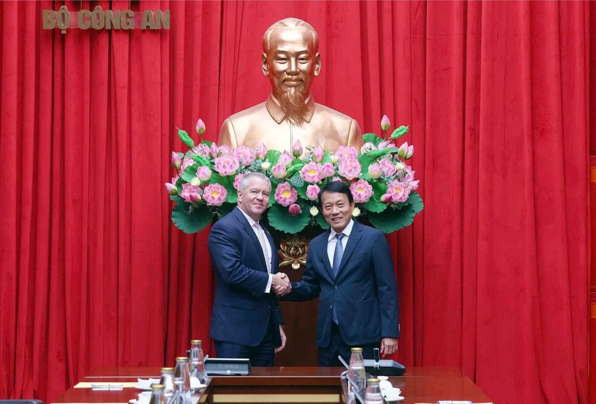 bo-cong-an2.jpg