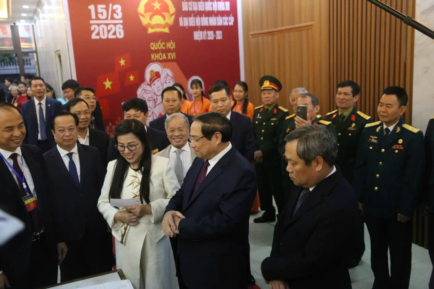 chinh2.jpg