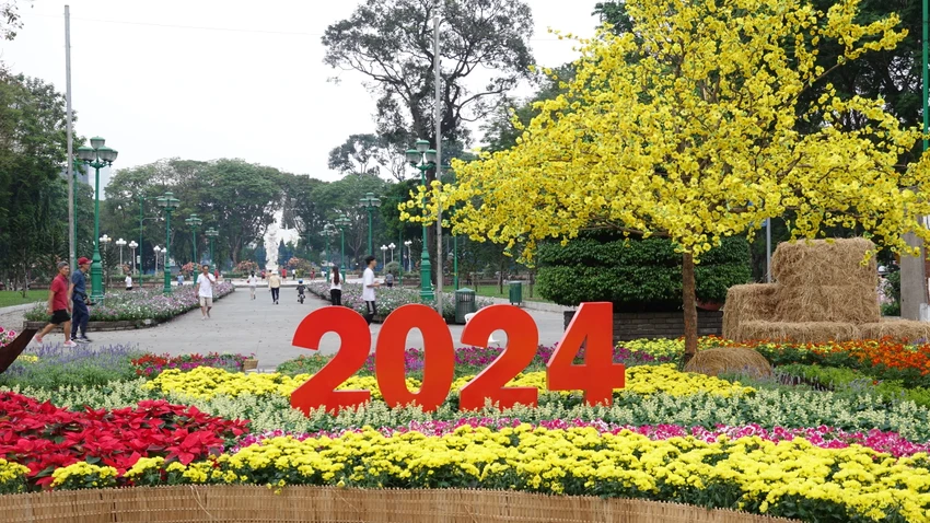 chao-don-nam-moi-2024-5012.jpg
