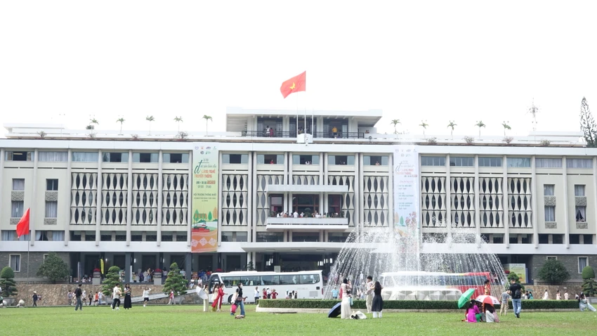 dinh-doc-lap-ngay-cuoi-nam-2980.jpg