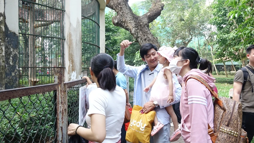 thao-cam-vien-sai-gon-don-khach-3956.jpg