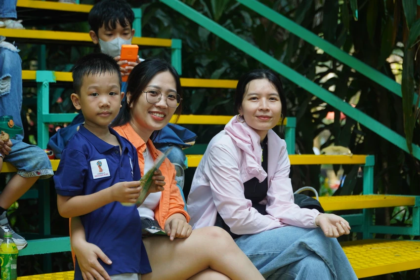 thao-cam-vien-sai-gon-hang-ngan-nguoi-5876.jpg