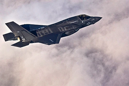 Chiến đấu cơ F-35 Lightning II. Chiến đấu cơ F-35 Lightning II.