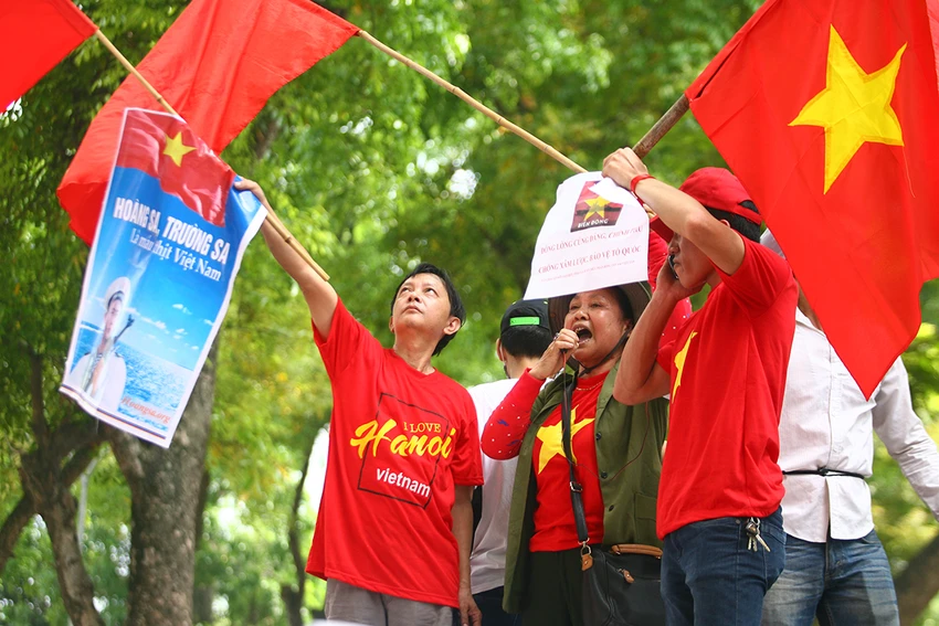 “Nếu điều tồi tệ xảy ra, chúng tôi nguyện đồng lòng bảo vệ Tổ quốc!“ ảnh 32 “Nếu điều tồi tệ xảy ra, chúng tôi nguyện đồng lòng bảo vệ Tổ quốc!“ ảnh 32