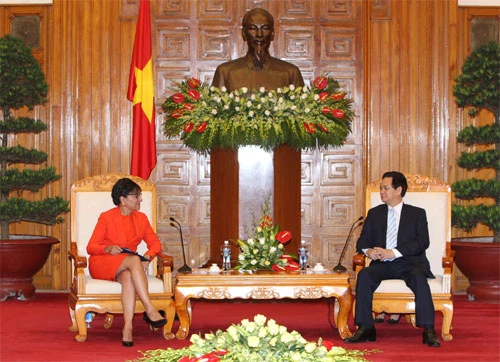 Thủ tướng Nguyễn Tấn Dũng tiếp Bộ trưởng Thương mại Hoa Kỳ Penny Pritzker