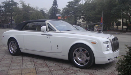 siêu-xe, Rolls-Royce Phantom, Cường-đôla, Cường Luxủy, Đỗ-Bình-Dương, bầu-Thụy, siêu-xe, Rolls-Royce Phantom, Cường-đôla, Cường Luxủy, Đỗ-Bình-Dương, bầu-Thụy,