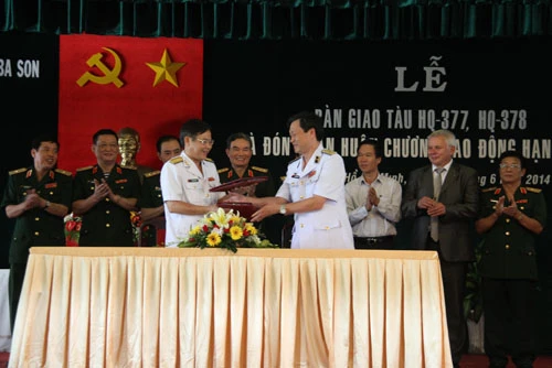 Bàn giao 2 tàu tên lửa hiện đại cho Quân chủng Hải quân ảnh 6 Bàn giao 2 tàu tên lửa hiện đại cho Quân chủng Hải quân ảnh 6