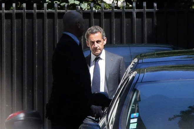 Cựu Tổng thống Pháp Sarkozy lần đầu lên tiếng từ khi bị bắt ảnh 1 Cựu Tổng thống Pháp Sarkozy lần đầu lên tiếng từ khi bị bắt ảnh 1
