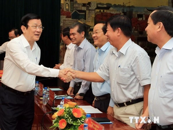 Chủ tịch nước thăm Bộ Tư lệnh hải quân ảnh 1