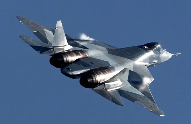 Sukhoi ký tiếp hợp đồng máy bay tiêm kích đa năng cho Ấn Độ ảnh 1