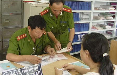 Hướng dẫn mới nhất của Bộ Công an về hộ khẩu ảnh 1