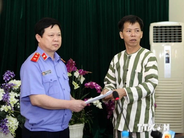 Diễn biến tố tụng trong vụ khởi tố thẩm phán xử oan ông Chấn ảnh 1