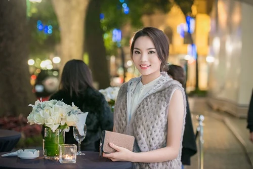Ảnh mới nhất của tân Hoa hậu Kỳ Duyên ảnh 1