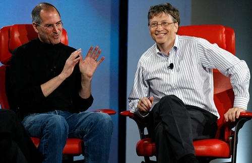 Steve Jobs và Bill Gates là những doanh nhân thành công điển hình. Ảnh:LinkedIn set-top-6192-1419931806.jpg