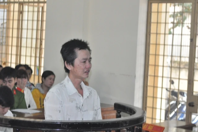 Hối hận, thứ tha và nước mắt trong một phiên tòa đặc biệt... ảnh 4 Hối hận, thứ tha và nước mắt trong một phiên tòa đặc biệt... ảnh 4