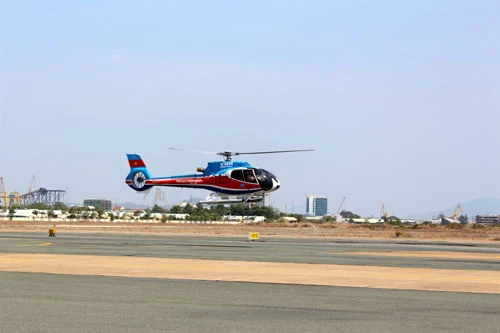 Máy bay EC-130 T2. Ảnh: Xuân Nam.