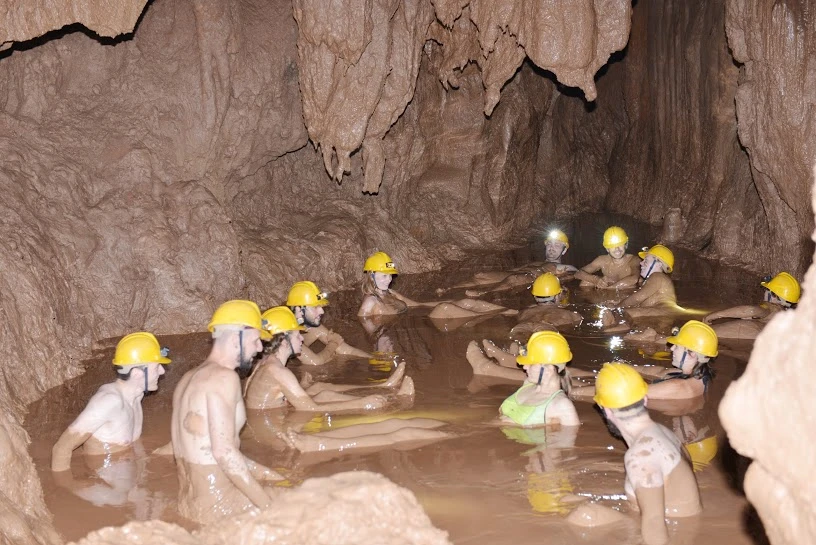 Khám phá 'tắm bùn hang động' tại Phong Nha - Kẻ Bàng ảnh 4 Khám phá 'tắm bùn hang động' tại Phong Nha - Kẻ Bàng ảnh 4