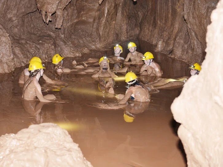 Khám phá 'tắm bùn hang động' tại Phong Nha - Kẻ Bàng ảnh 5 Khám phá 'tắm bùn hang động' tại Phong Nha - Kẻ Bàng ảnh 5