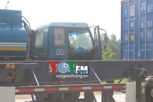 Cửa ngõ Sài Gòn kẹt xe khủng khiếp, kéo dài trong nhiều giờ ảnh 5 Cửa ngõ Sài Gòn kẹt xe khủng khiếp, kéo dài trong nhiều giờ ảnh 5