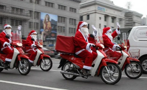 Những việc làm mùa vụ thườngdễ kiếm. noel-7970-1441418417.jpg