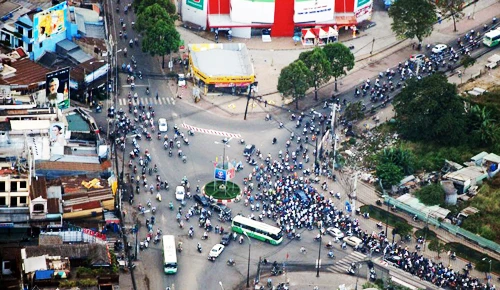 Ngã 5 Chuồng chó ngày nay. Ảnh:Panoramio nga-5.jpg