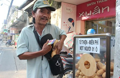 'Không có sao đâu, cứ bình tĩnh sống!' ảnh 2