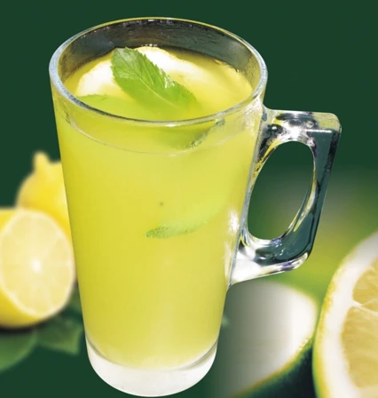 Nên tích trữ trong nhà một số nguyên liệu để làm nước ép giải rượu cho các ông chồng.Ảnh minh họa: tamly. 2-mon-nuoc-ep-thanh-loc-giai-ruou-cho-dan-ong